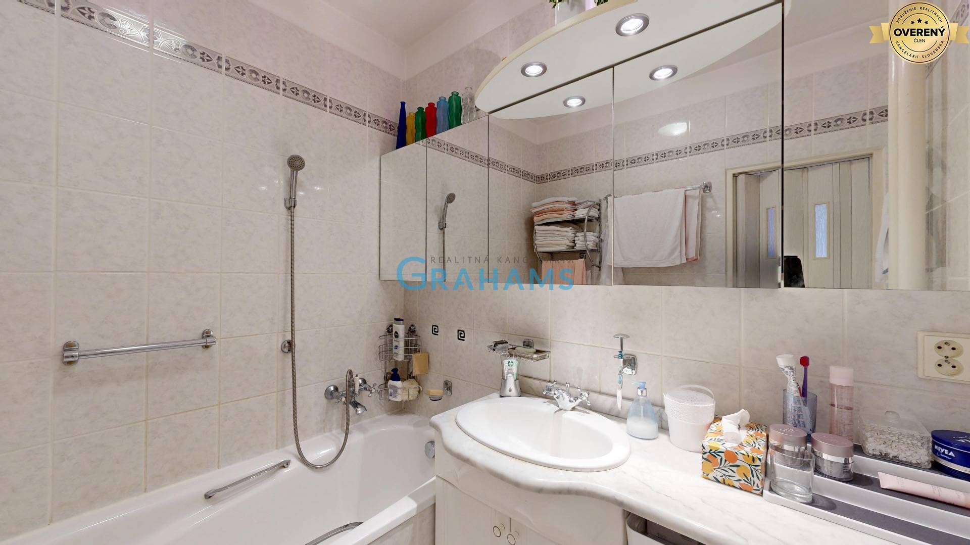 Sale Two bedroom apartment, Two bedroom apartment, Exnárova, Bratislav