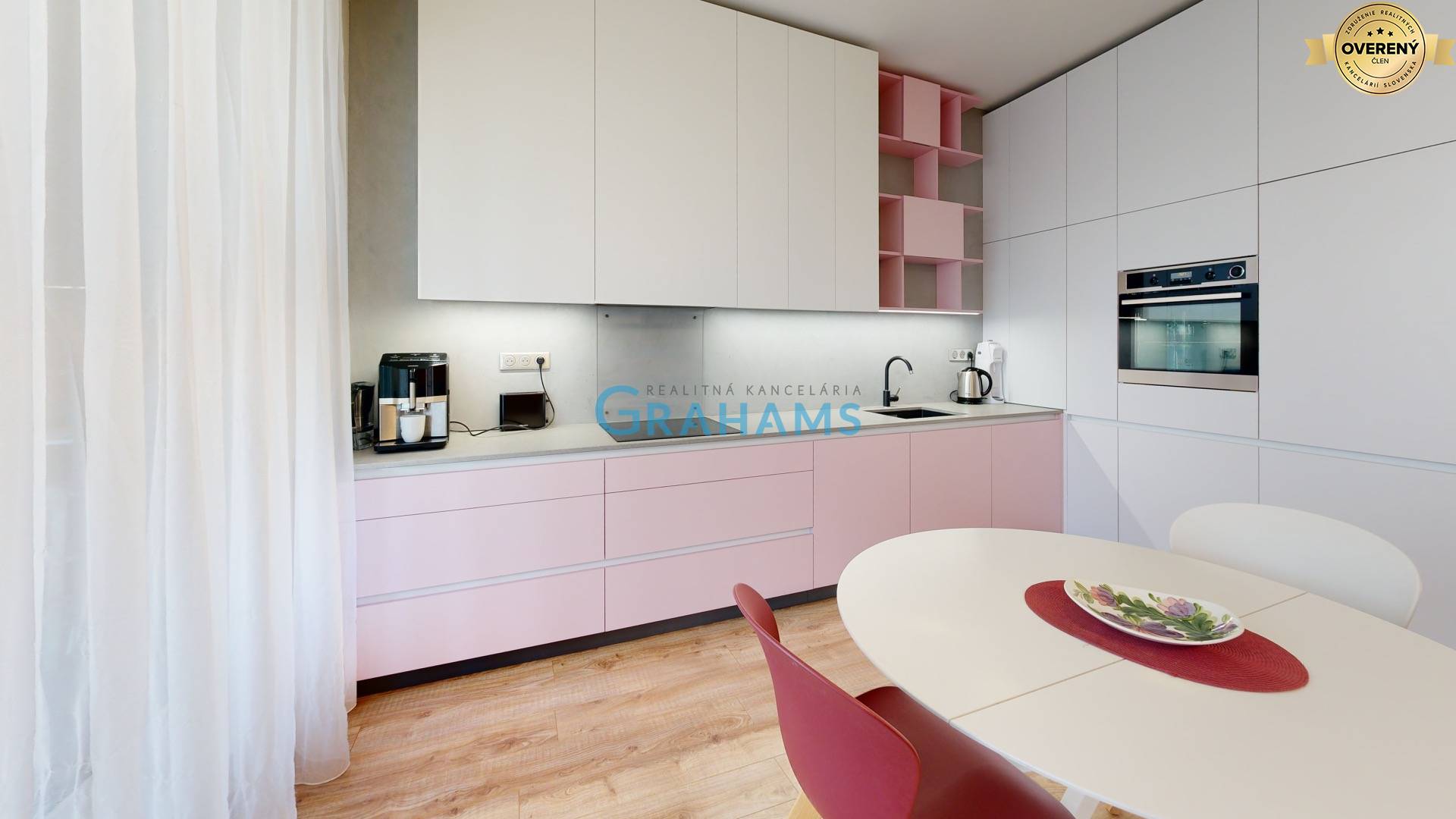 Rent Three bedroom apartment, Three bedroom apartment, Hany Ponickej,