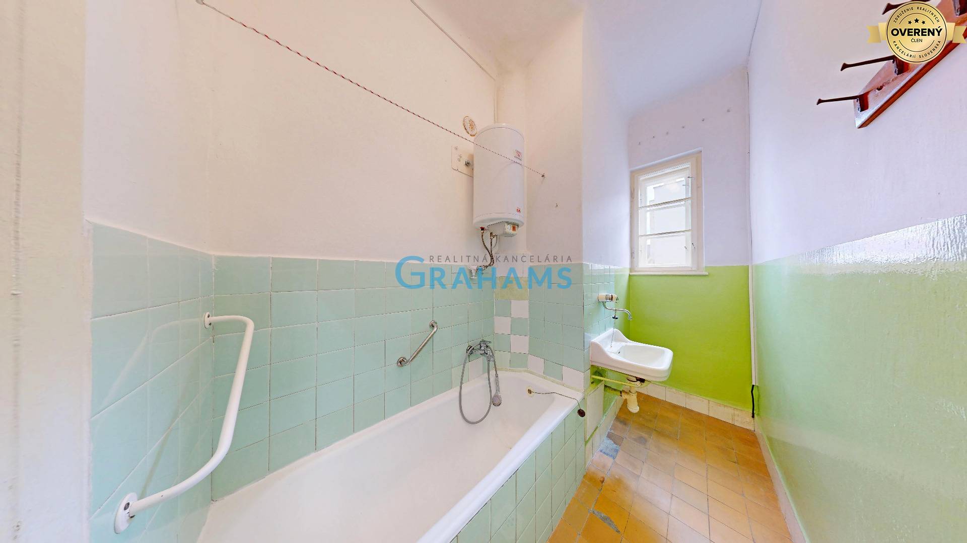 Sale Three bedroom apartment, Three bedroom apartment, 29. augusta, Br