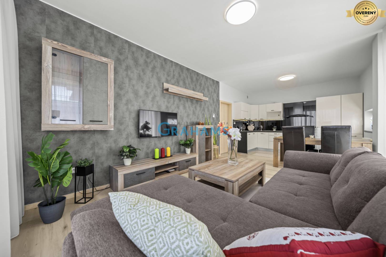 Sale Two bedroom apartment, Two bedroom apartment, Smaragdová, Bratisl