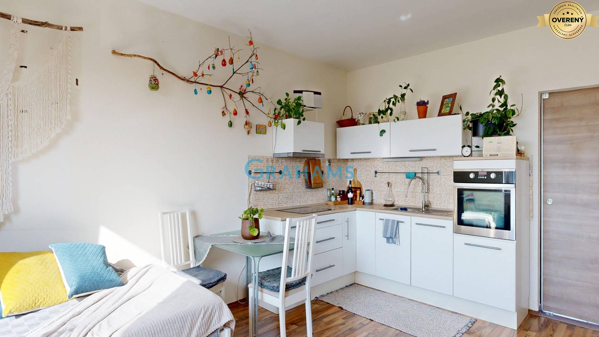 Sale Studio, Studio, Dlhá, Malacky, Slovakia