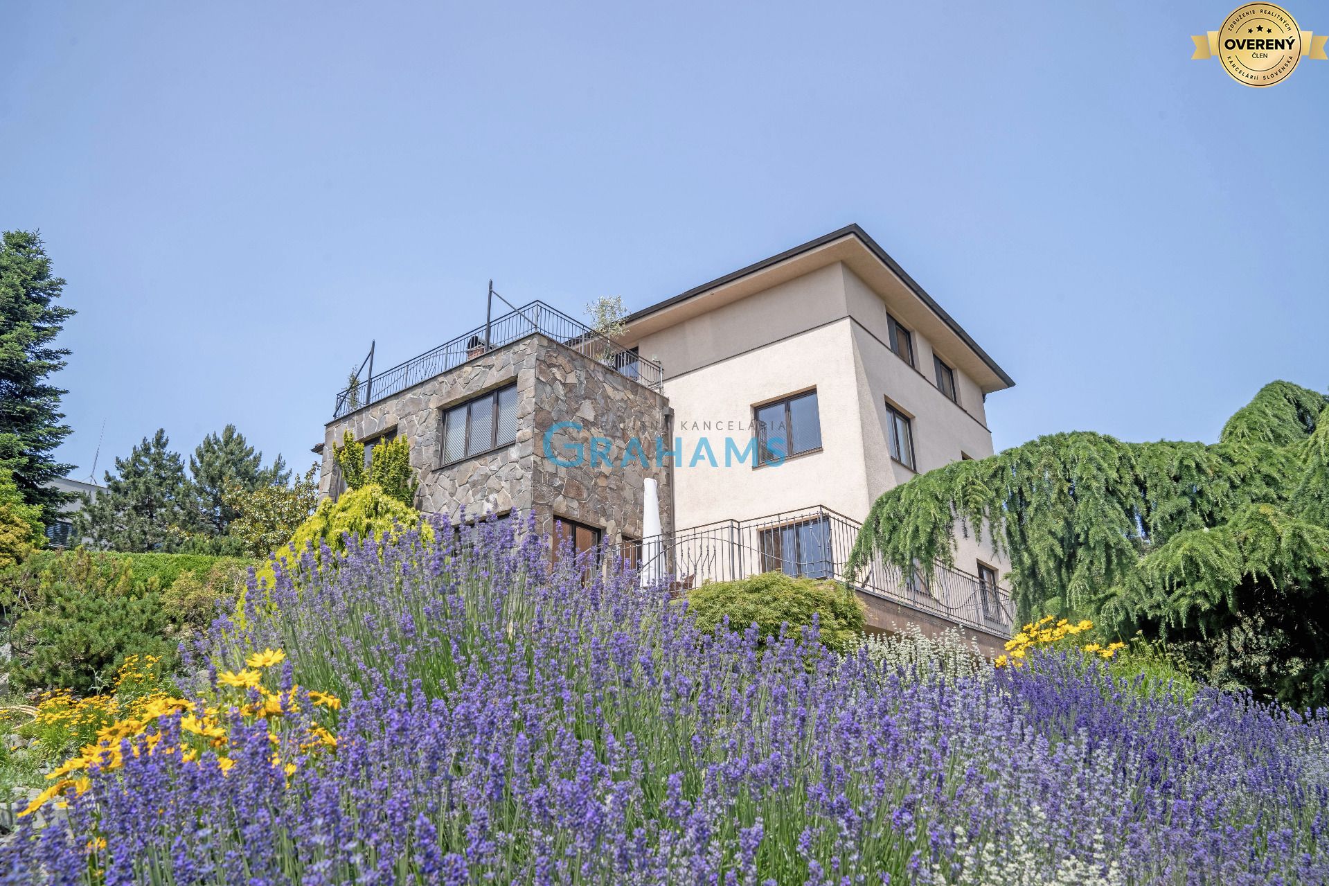 Sale of a Unique Family Residence in Bôrik, Údolná, Old Town, BA I