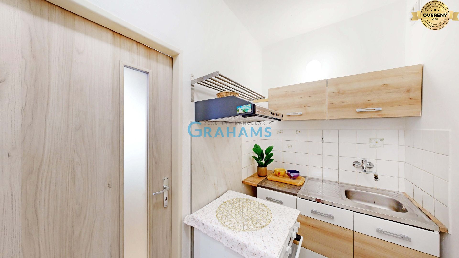 Cozy studio apartment with a loggia in a popular part of Ružinov