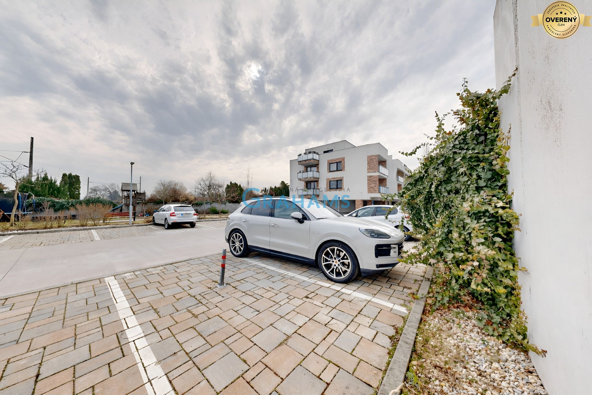 Sale Garage, Garage, Na piesku, Bratislava - Ružinov, Slovakia