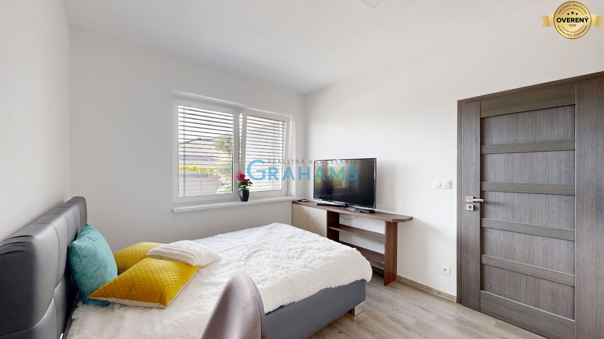 Modern and fully furnished 4-room bungalow, Hviezdoslavov, quiet