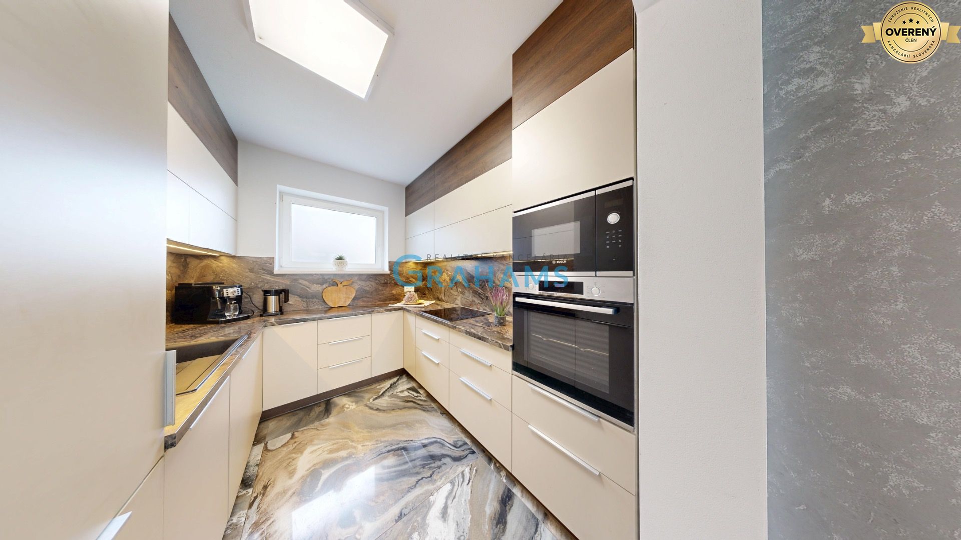 Modern and fully furnished 4-room bungalow, Hviezdoslavov, quiet