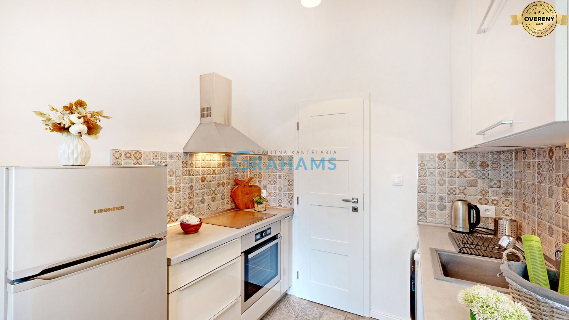 Cozy 2-room apartment with Old Town charm on Heydukova Street