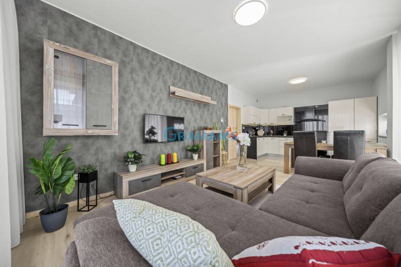 Sale Two bedroom apartment, Two bedroom apartment, Smaragdová, Bratisl