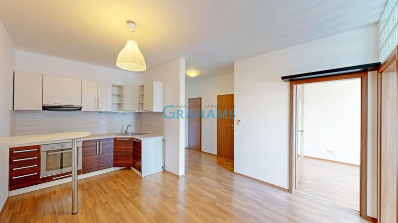 Practical 2-Bedroom Apartment with Loggia in VODOTIKA Residence